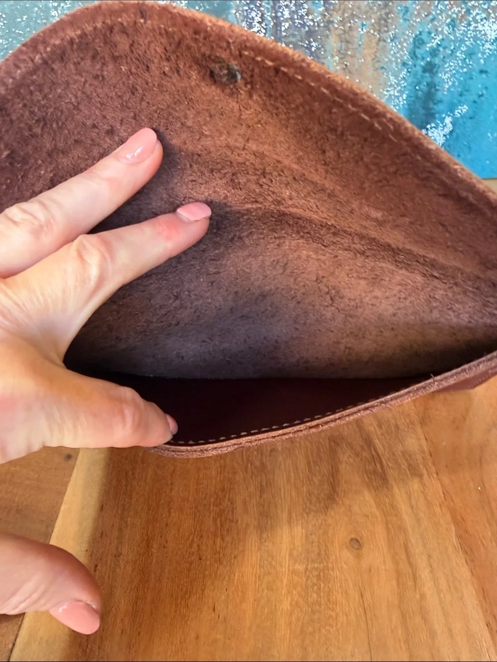 Urban Southern Rustic Full Grain Leather Ruby Wristlet Wallet Brown VGUC